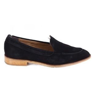 Black Everlane flats